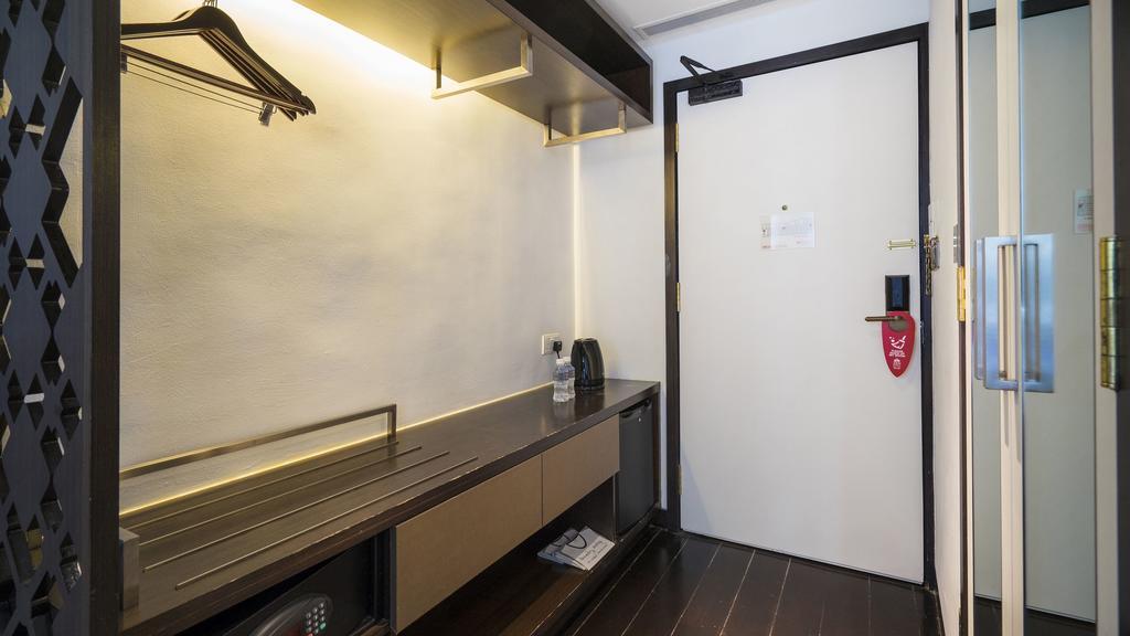 Zen Premium Outram Park Hotel Singapore Exterior photo