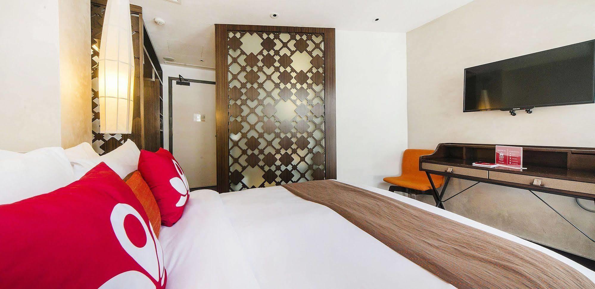 Zen Premium Outram Park Hotel Singapore Exterior photo
